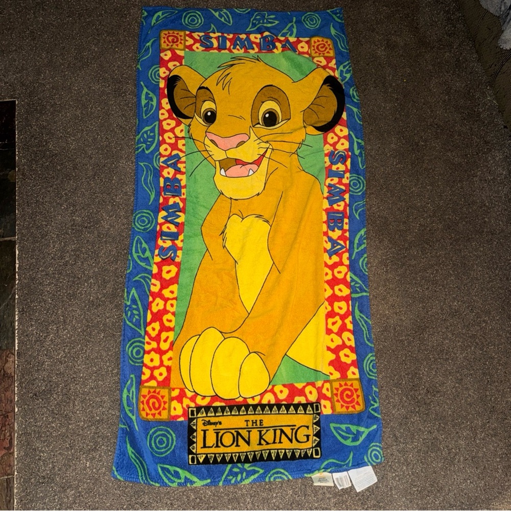 Disney Lion King Simba Beach Towel - Yellow, Blue & Green